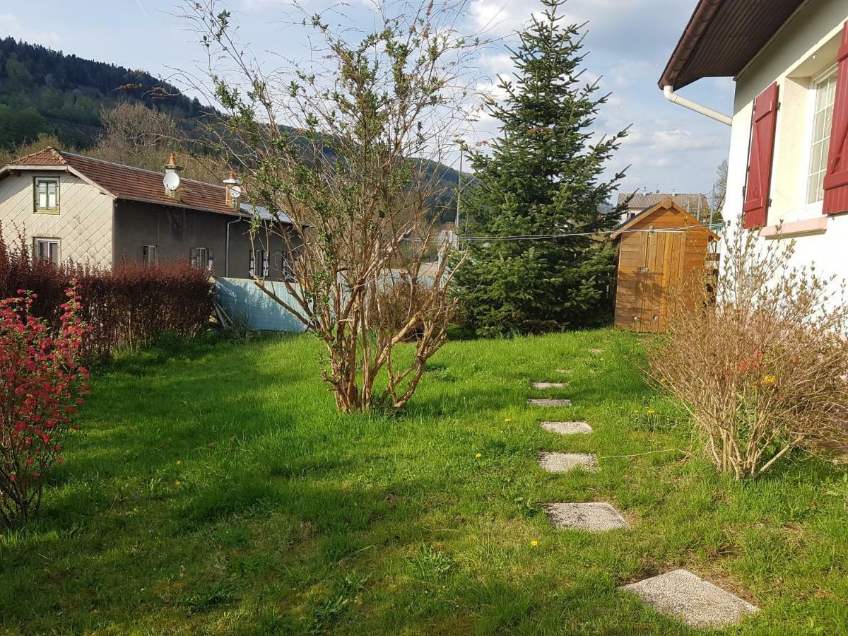 La Petite Chaumiere Vila Saint-Maurice-sur-Moselle Exterior foto